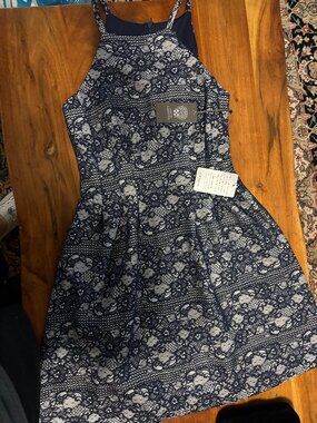 Vince Camuto Lace Halter Neck Fit & Flare Dress NWT Size 4